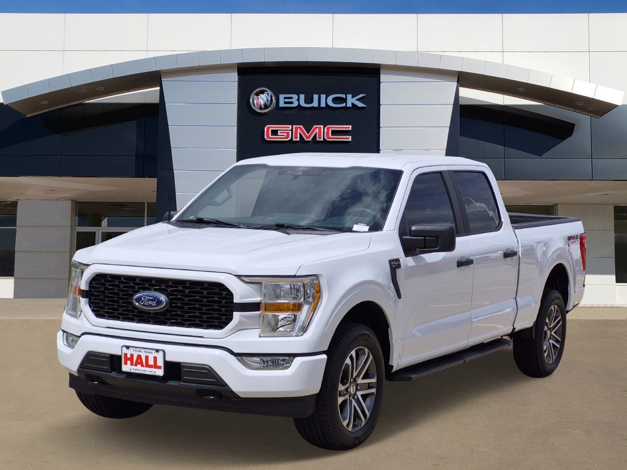 2022 Ford F-150 — rear three-quarter view