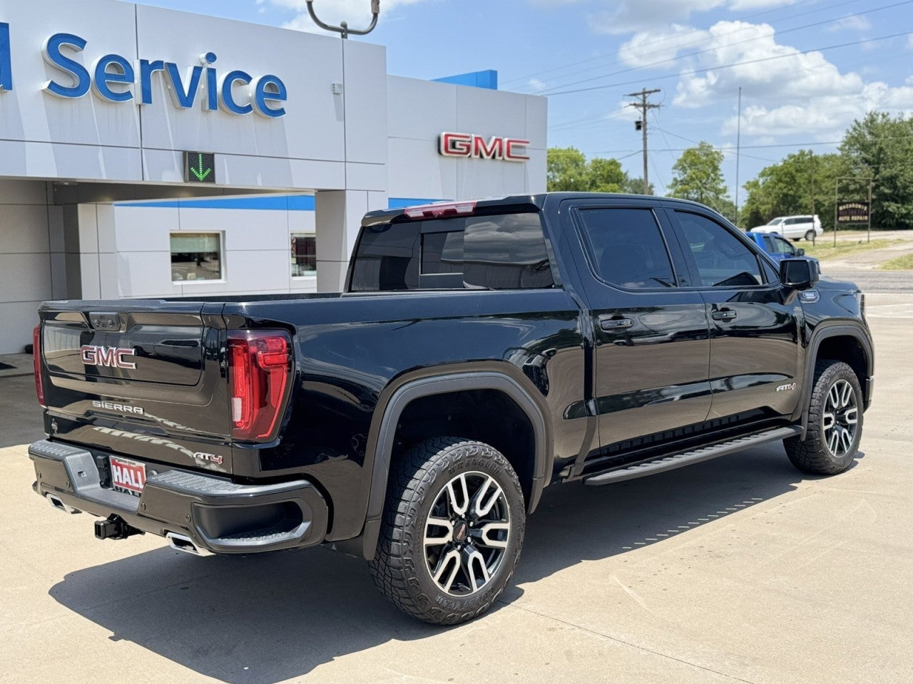 2024 GMC Sierra 1500 — detail view